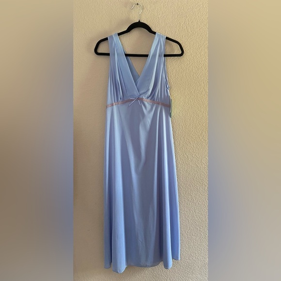 Vanity Fair Blue Chemise Deadstock Slip Lingerie Dress lace trim Sz Medium Fairy - Picture 1 of 6